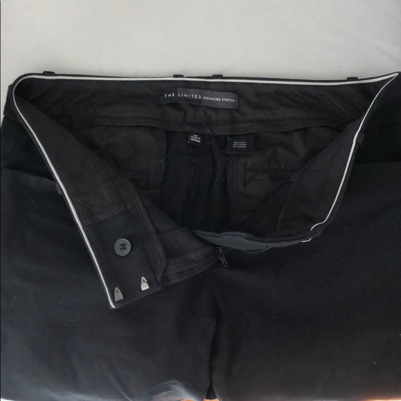 The Limited Signature Stretch black capri pants - Picture 3 of 4